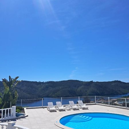 Lago Azul Villas Ferreira do Zêzere Exteriör bild