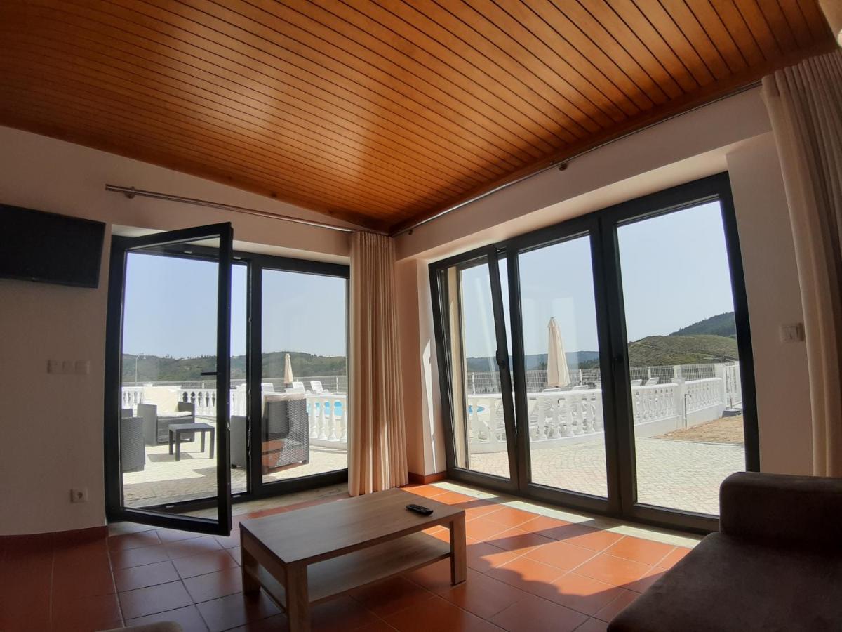 Lago Azul Villas Ferreira do Zêzere Exteriör bild