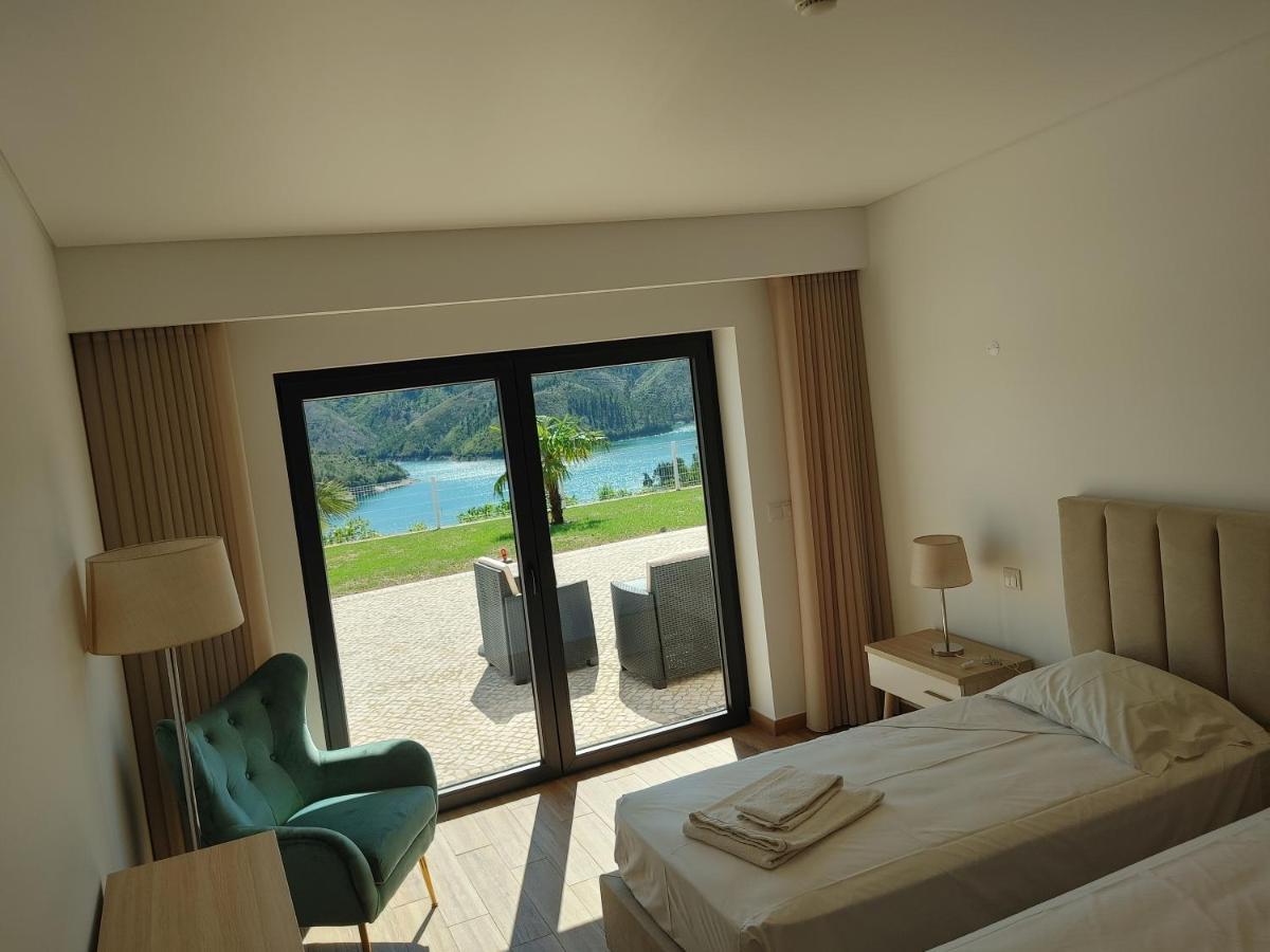 Lago Azul Villas Ferreira do Zêzere Exteriör bild