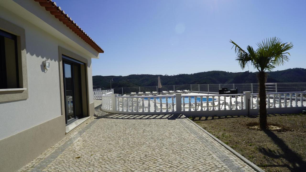 Lago Azul Villas Ferreira do Zêzere Exteriör bild