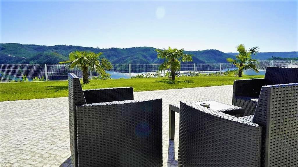 Lago Azul Villas Ferreira do Zêzere Exteriör bild